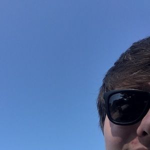 Meet your Posher, Randall